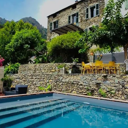 Authentique Maison De Village Corse Vue Casa vacanze Santa-Maria-Poggio (Corsica)