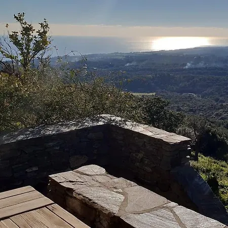 Casa vacanze Authentique Maison De Village Corse Vue Santa-Maria-Poggio (Corsica)